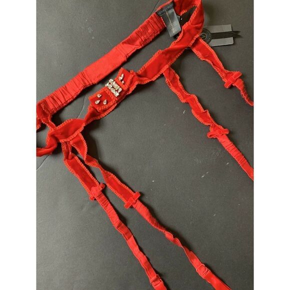 Victoria's Secret Designer Collection M/L garter belt RED velvet  CRYSTALLIZED